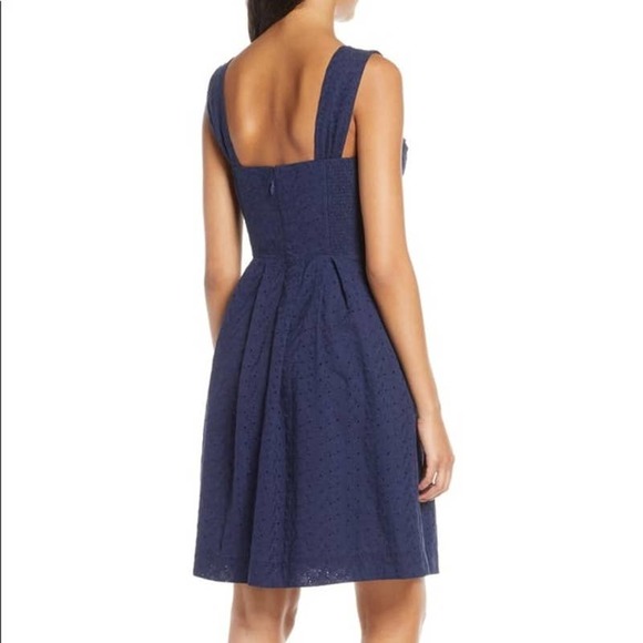 New Lilly Pulitzer 0 Cyndi Fishy Eyelet Lace Fit & Flare Dress Navy Blue Cotton - Picture 5 of 14
